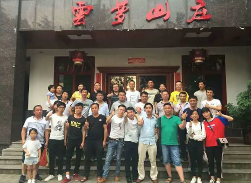 創(chuàng)新效率在立方⑥|數(shù)碼設(shè)備工程部：一腔熱勇，傾力檢修為生產(chǎn)！